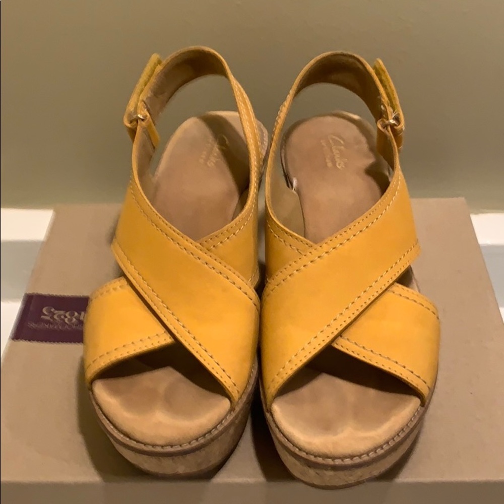 Clarks Artisan Wedge